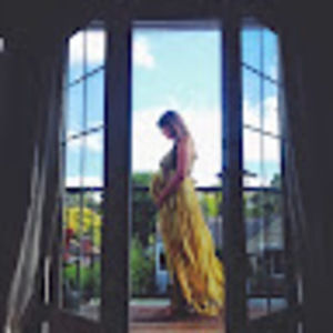 Meet your Posher, Claudia gonzalez